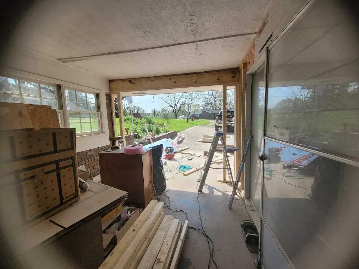 Air movers and dehumidifier for Water Mitigation Services in Fallsburg